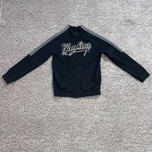 MLB Gray Yankees Zip Up Jacket W/ Yankees Stitched In B/W By F & F Co. Size Y11